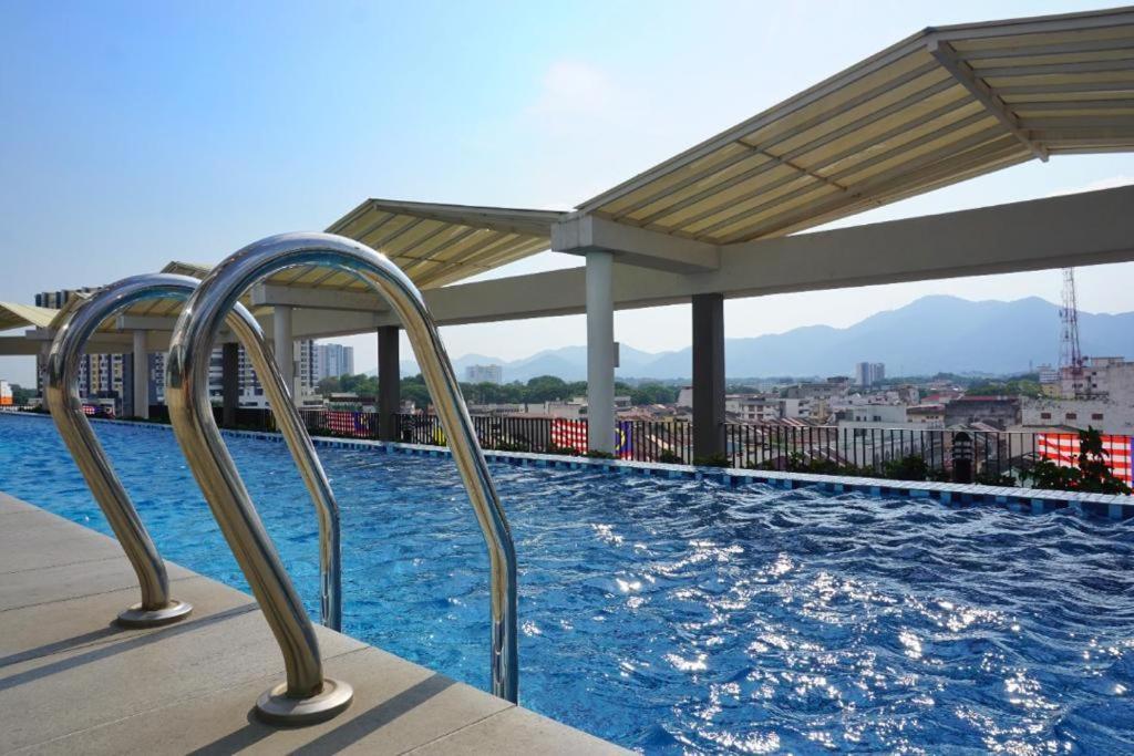 Wisma Octagon Ipoh Exterior foto
